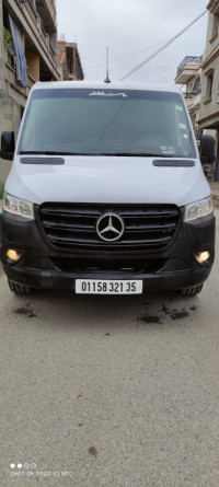 fourgon-mercedes-benz-seprantr-2021-boumerdes-algerie