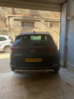 tout-terrain-suv-kia-sportage-restyle-2022-gt-line-mouzaia-blida-algerie