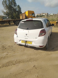 voitures-renault-clio-3-2012-night-and-day-skikda-algerie