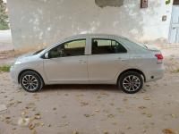 voitures-toyota-yaris-sedan-2014-tissemsilt-algerie