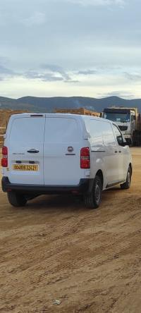 عربة-نقل-fiat-scudo-2024-سكيكدة-الجزائر
