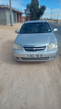 voitures-chevrolet-optra-4-portes-2009-reguiba-el-oued-algerie