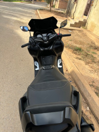 motos-et-scooters-yamaha-tmax-560-2020-mascara-algerie