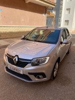 voitures-renault-symbol-2018-thalia-sidi-bel-abbes-algerie