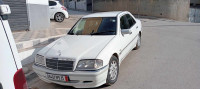 voitures-mercedes-classe-c-1995-c250-tizi-ouzou-algerie