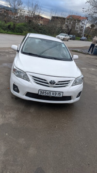 voitures-toyota-corolla-2013-executive-tizi-ouzou-algerie