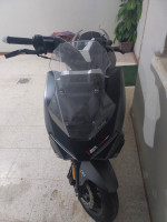 motos-et-scooters-vms-v-max-2024-baraki-alger-algerie