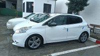 voitures-peugeot-208-2013-allure-kolea-tipaza-algerie