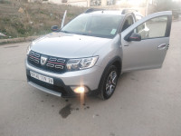 voitures-dacia-sandero-2019-stepway-berrouaghia-medea-algerie