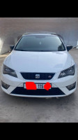 moyenne-berline-seat-leon-2015-fr15-tadjenanet-mila-algerie