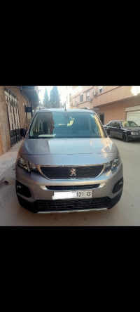 voitures-peugeot-partner-2021-maghnia-tlemcen-algerie