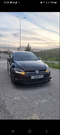 voitures-volkswagen-golf-7-2017-constantine-algerie