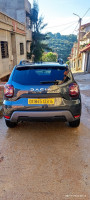 automobiles-dacia-duster-2023-gold-saoula-alger-algerie