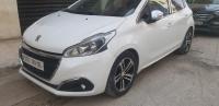 moyenne-berline-peugeot-208-2019-gt-line-batna-algerie