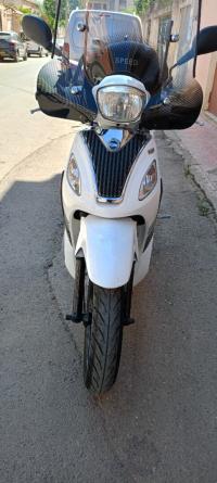 دراجات-نارية-وسكوترات-moto-sim-2019-البليدة-الجزائر