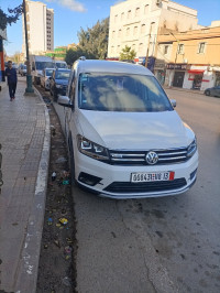 voitures-volkswagen-caddy-2018-alltrack-tlemcen-algerie