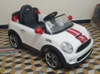 voiture électrique pour enfants mini cooper