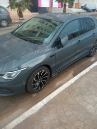 voitures-volkswagen-golf-8-2022-style-chlef-algerie