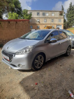 voitures-peugeot-208-2012-allure-medea-algerie