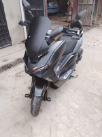 motos-et-scooters-vms-vmax-2023-hamma-bouziane-constantine-algerie