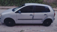سيارة-صغيرة-volkswagen-polo-2006-عين-سمارة-قسنطينة-الجزائر