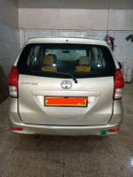 voitures-toyota-avenza-2012-sidi-moussa-alger-algerie