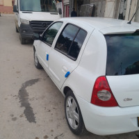 voitures-renault-clio-campus-2012-bye-tiaret-algerie