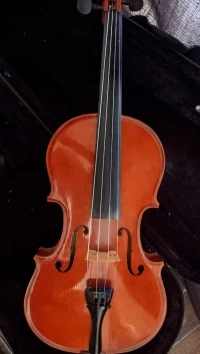 violon 4/4 bonne sonorité