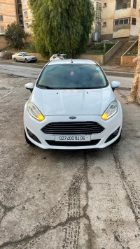 voitures-ford-fiesta-2014-titanium-akbou-bejaia-algerie