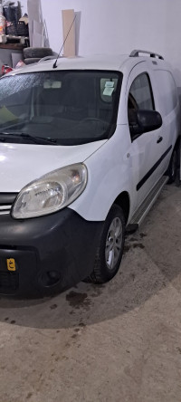 voitures-renault-kangoo-2016-confort-souk-ahras-algerie