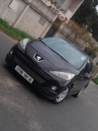 voitures-peugeot-207-2009-premium-boumerdes-algerie