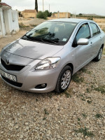 voitures-toyota-yaris-2011-tebessa-algerie