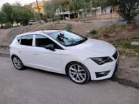 voitures-seat-leon-2014-sour-el-ghouzlane-bouira-algerie