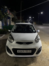 voitures-kia-picanto-2013-pop-annaba-algerie