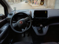 voitures-fiat-doblo-2023-berhoum-msila-algerie