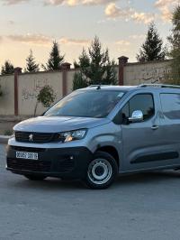 سيارات-peugeot-partner-2020-vu-العلمة-سطيف-الجزائر