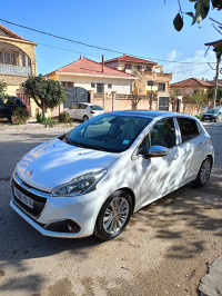 voitures-peugeot-208-2016-allure-facelift-hussein-dey-alger-algerie