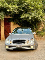 voitures-mercedes-classe-e-2002-e55-americaine-alger-centre-algerie