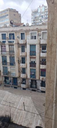 appartement-vente-f3-alger-centre-algerie