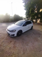 moyenne-berline-volkswagen-golf-7-2014-gtd-birtouta-alger-algerie