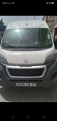 fourgon-peugeot-boxer-2015-annaba-algerie