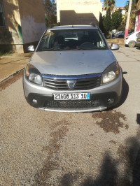 voitures-dacia-sandero-2013-stepway-lakhdaria-bouira-algerie