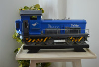 antiquites-collections-maquette-de-locomotive-diesel-3e-gen-modele-reduit-en-bois-echelle-116-ain-el-hadjar-saida-algerie