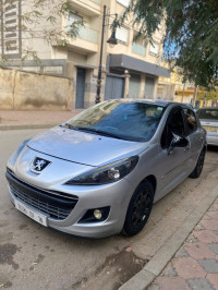 voitures-peugeot-207-2011-active-oued-smar-alger-algerie