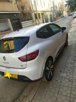 citadine-renault-clio-4-2015-seventeen-sidi-bel-abbes-algerie