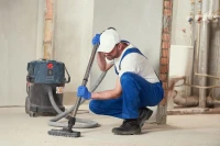 نبحث عون بونساج صقل وتلميع الارضيات Société de nettoyage  cherche agent de ponçage + lustrage