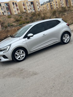 voitures-renault-clio5-2021-el-khroub-constantine-algerie