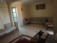 appartement-vente-f4-medea-algerie