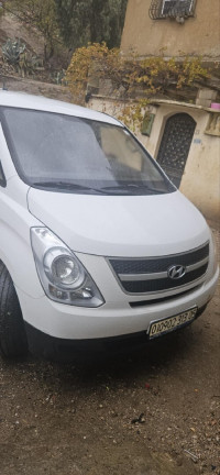 fourgon-hyundai-h1-2013-ferdjioua-mila-algerie