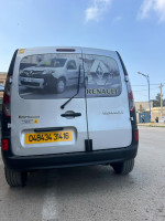 voitures-renault-kangoo-2014-confort-utilitaire-rouiba-alger-algerie